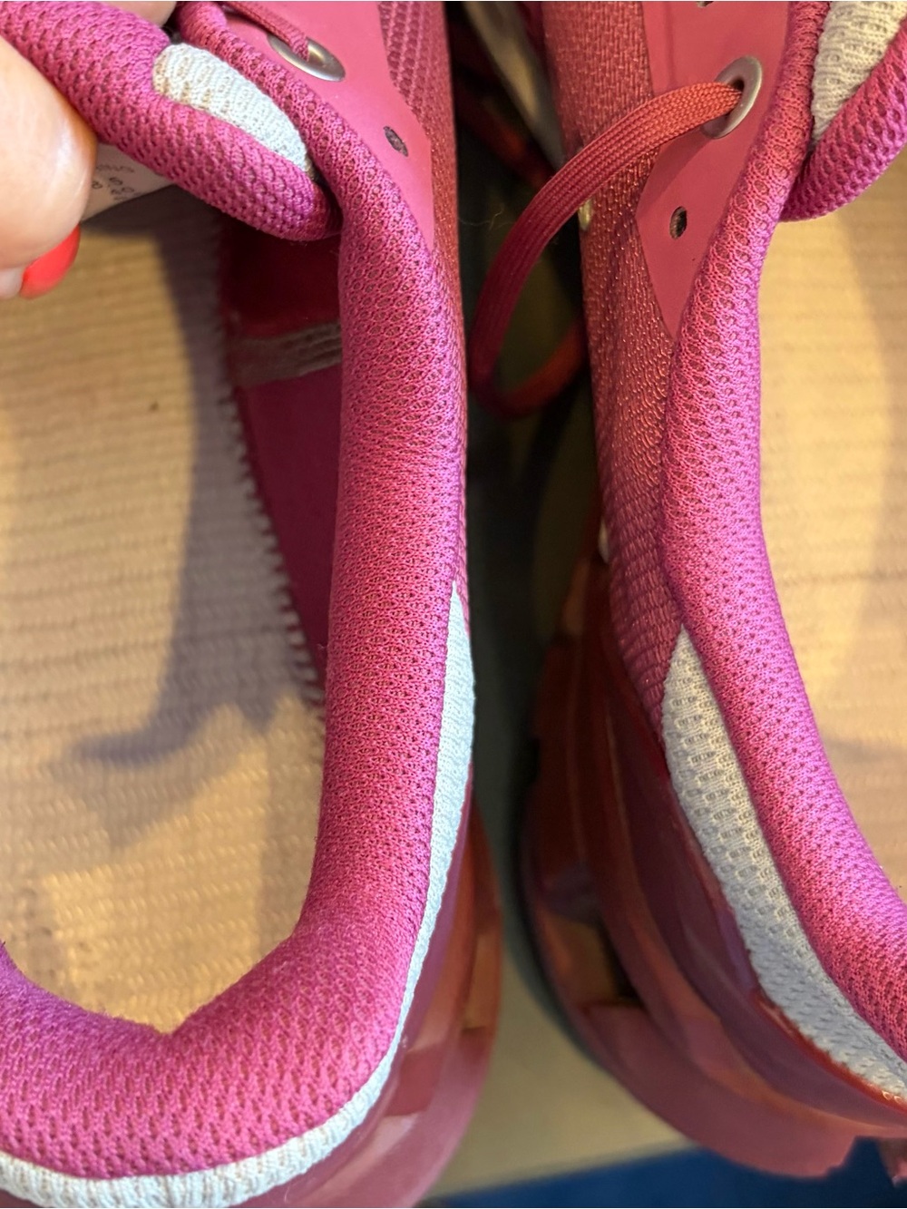 On Running Women's Pink Mesh Cloud Sneakers - Picture 4 of 11